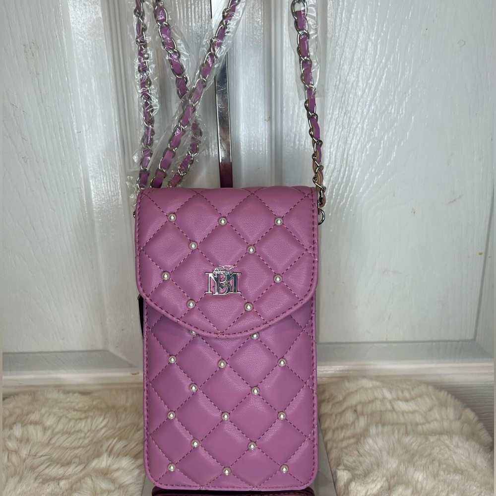 BADGLEY MISCHKA PINK QUILTED VEGAN LEATHER PEARLS CROSSBODY PHONE CASE NEW - Picture 4 of 8